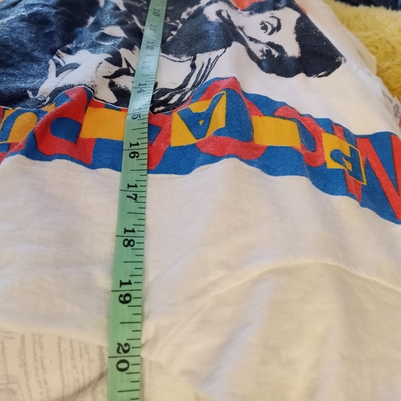 Vintage 1990 Paul McCartney World Tour T-shirt Men's Large Never Worn - Picture 3 of 7